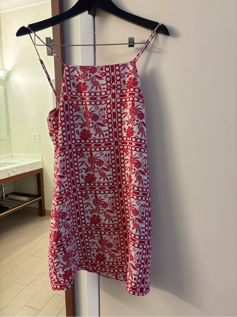 ISO red Monteau Los Angeles slip dress